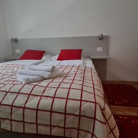 Sara Apartment Mostar Exterior photo